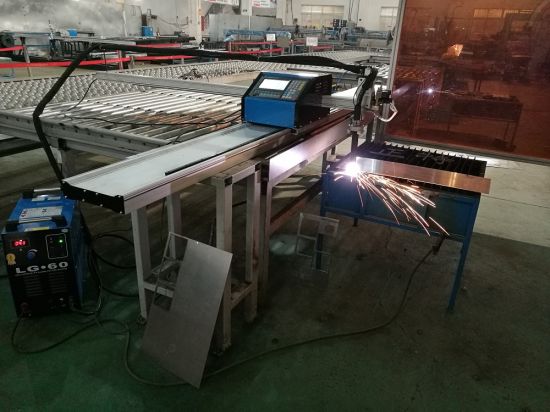 Draagbare CNC 100A-plasmasnijmachine voor 1-15mm ijzeren plaat