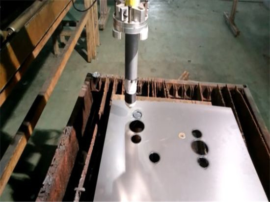 Van Goede Kwaliteit Draagbare kleine brug CNC plasma snijmachine uit China